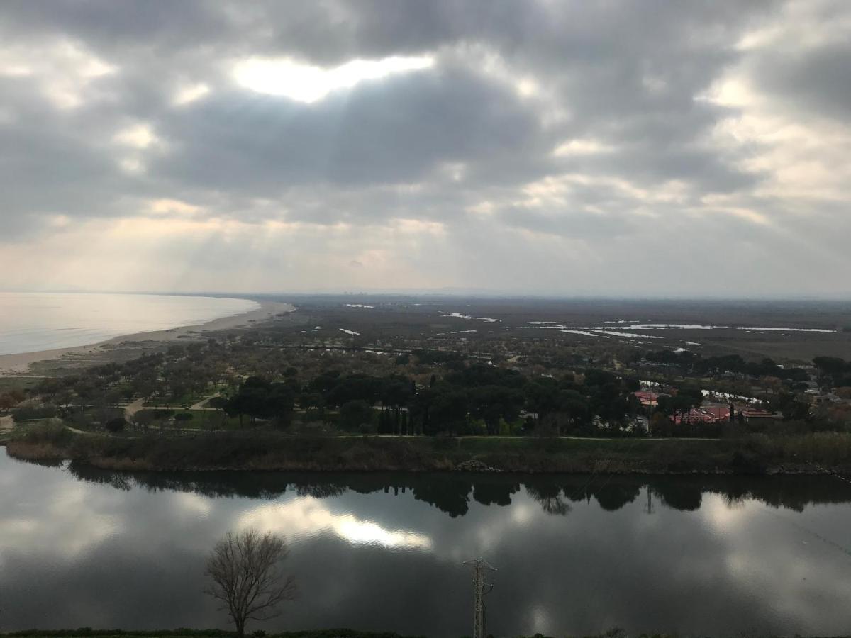 Les couchers de soleil à Empuriabrava Eksteriør billede